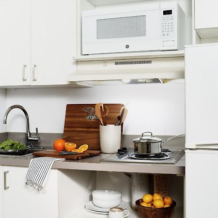 Intown Suites Extended Stay Dallas Tx - Medical Center Eksteriør bilde
