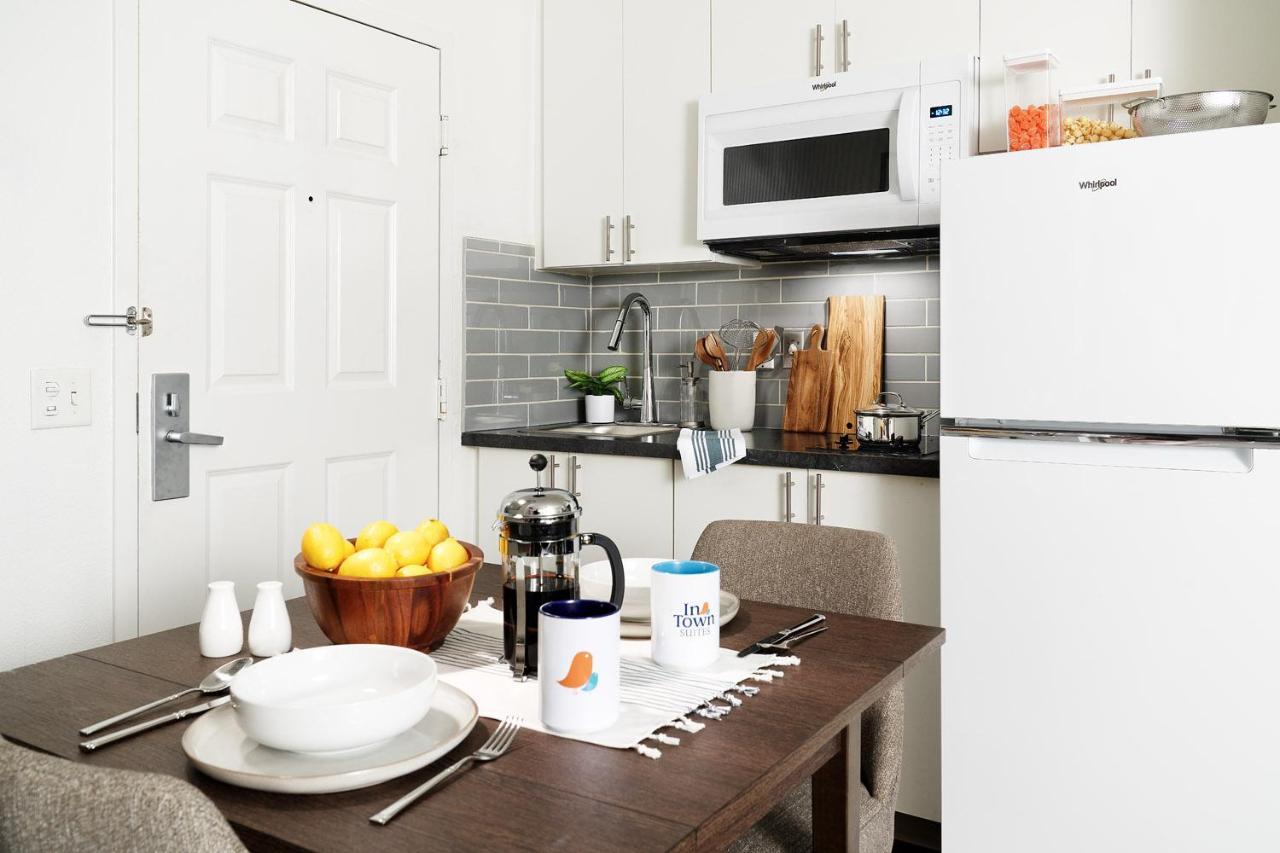 Intown Suites Extended Stay Dallas Tx - Medical Center Eksteriør bilde