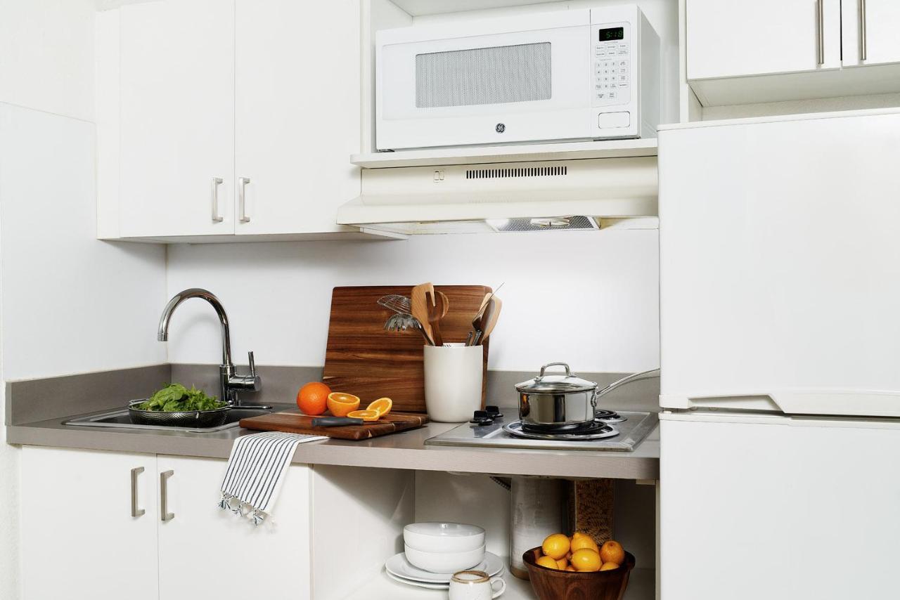 Intown Suites Extended Stay Dallas Tx - Medical Center Eksteriør bilde